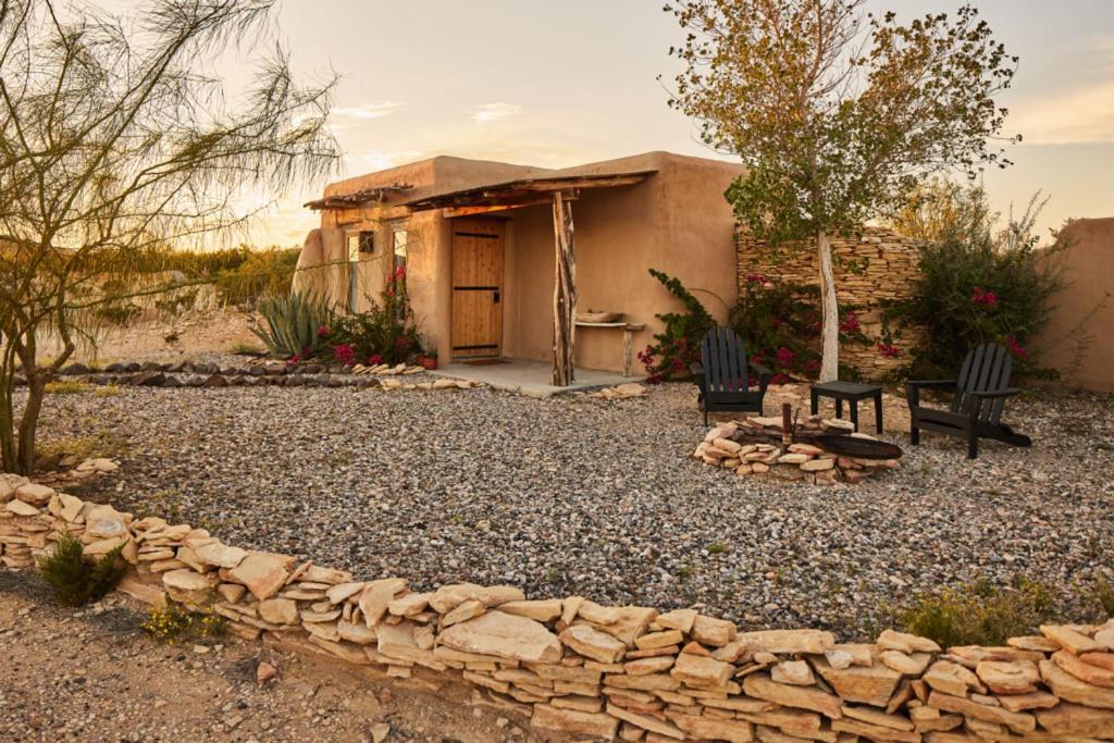Casa Piedra ⁠ — Short Drive From Big Bend Villa Terlingua Exterior photo